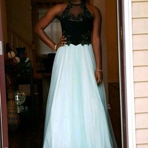 Davids Bridal Prom/Bridesmaid Formal dress